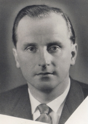 Dr. Franz Skala